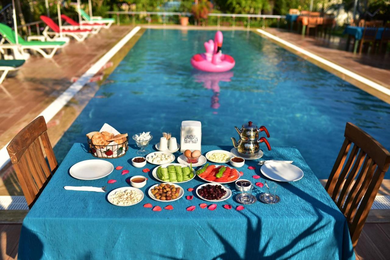 Guentur Hotel & Restaurant Göcek Exterior foto